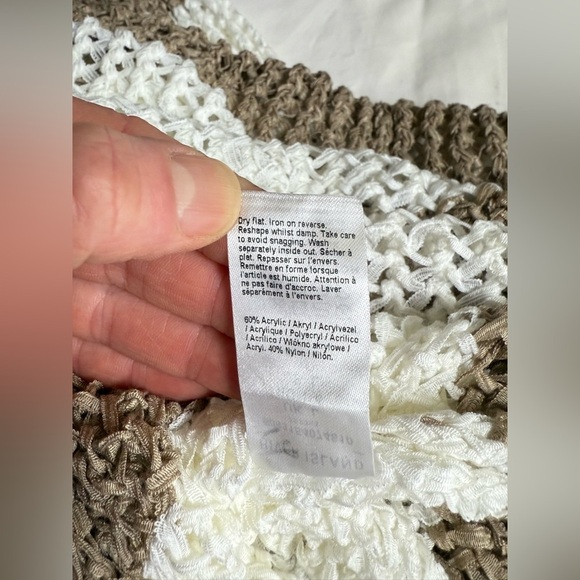 RIVER ISLAND Cream and Tan Striped long sleeve open back Swim Coverup size L - Picture 14 of 16